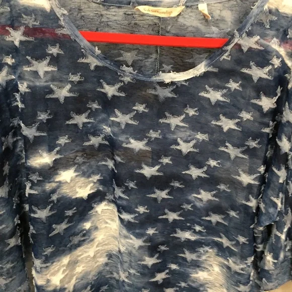 Soft Surroundings Sheer Blue & White Star Top Small/ Medium - Picture 5 of 16